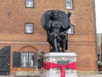 Maria - kurz vor der Einweihung